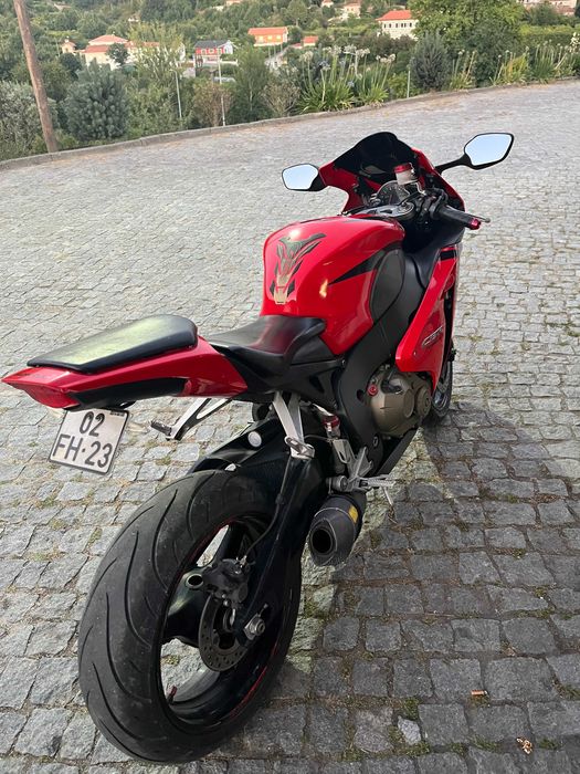HONDA CBR 1000 Fireblade
