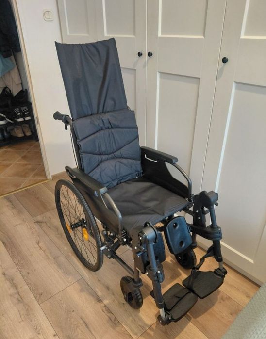 Wózek inwalidzki Vermeiren model D200 30°