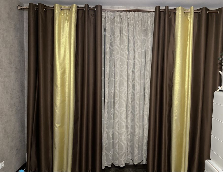 Продам штори в гарному стані