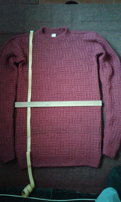 Обмен вязаний  светр , на зимнюю мужскую обувь