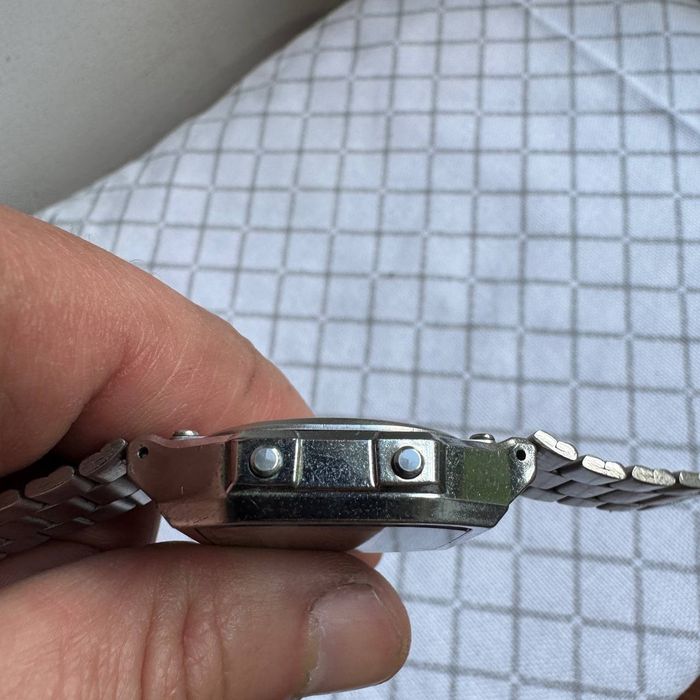 Zegarek męski Casio A168WE srebrny lata 80 te