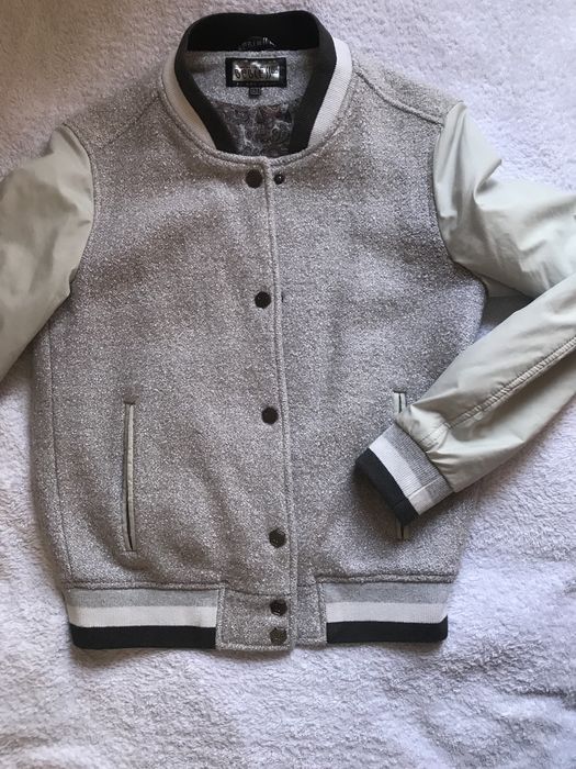 Куртка бомбер Bebless