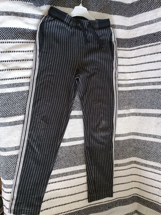 Spodnie zimowe ocieplane chłopięce 134/140