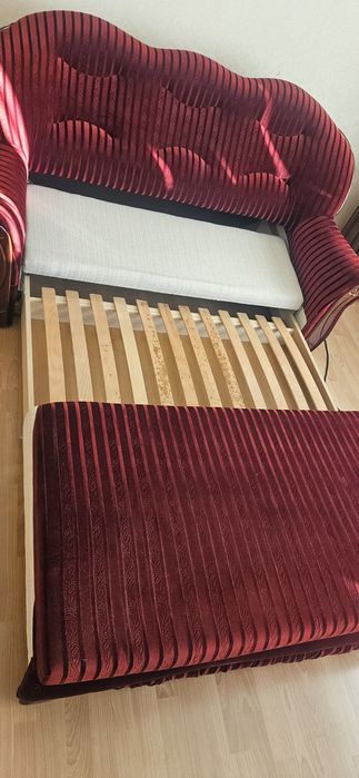 Sofa dwuosobowe rozkładana