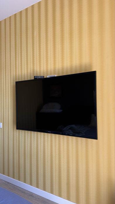 Телевизор 50" Panasonic VIERA (Full HD, Smart TV) + Smart-приставка в подарок!