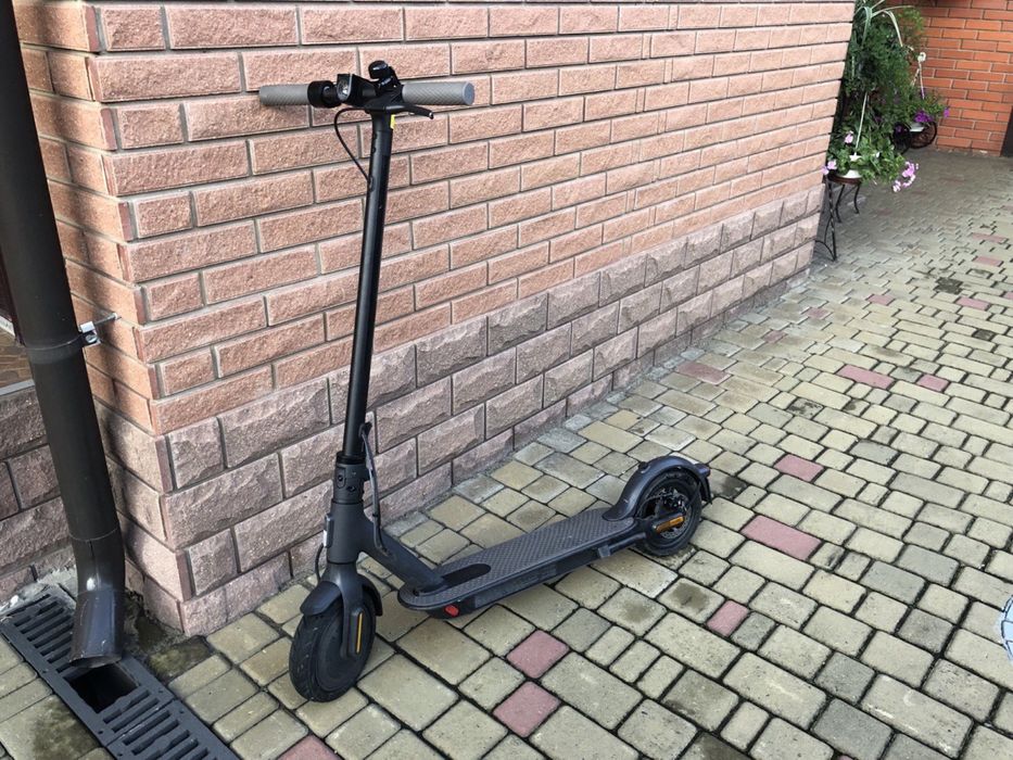 Продам электросамокат в идеальном состоянии.