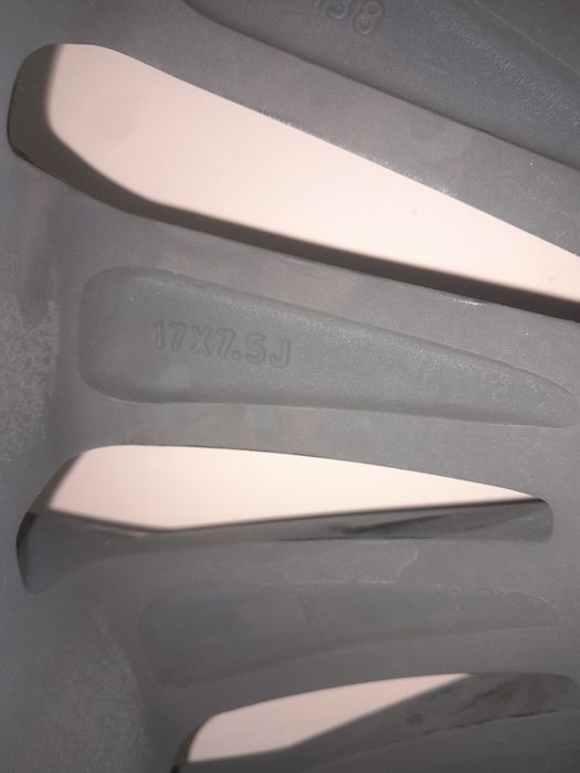 Продам диски 5. 112.р 17