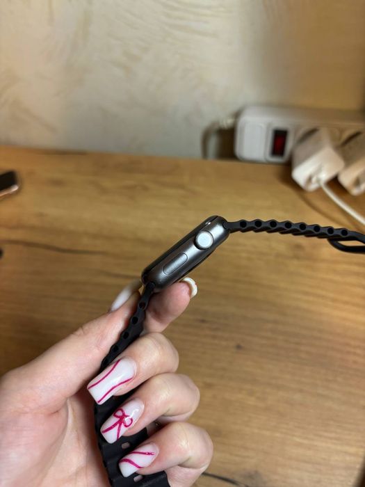 Apple watch Watch 3 42 mm  акб 82%