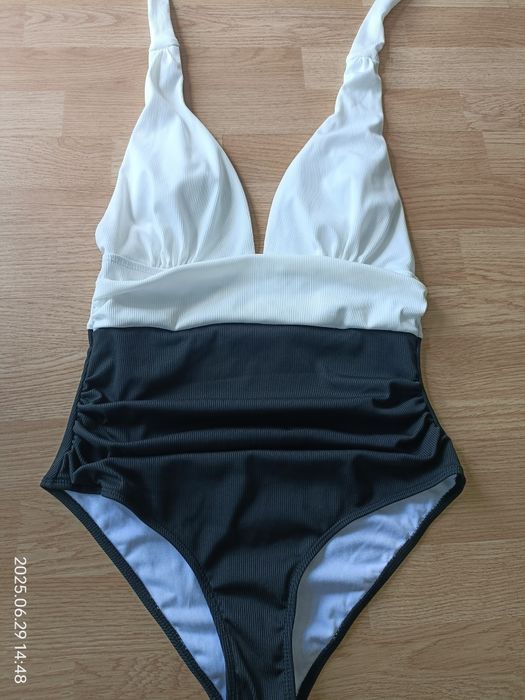 Strój kąpielowy jednoczęściowy M nowy