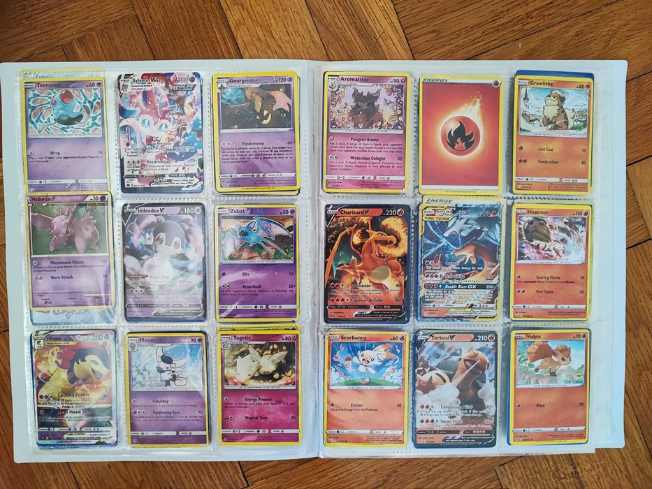 Caderneta e cromos Pokémon