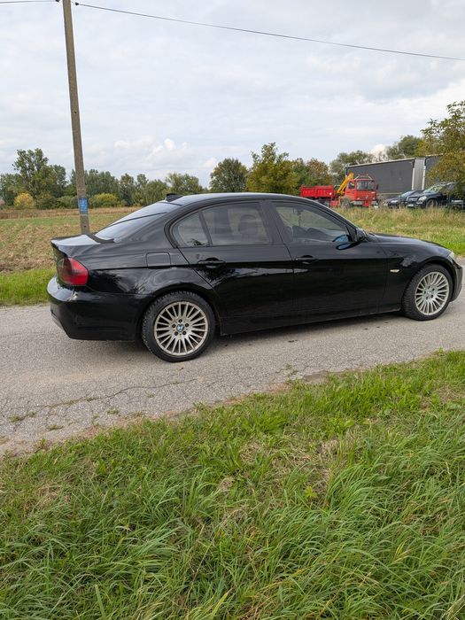 BMW E90 2.0 d 2008