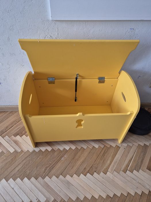 Дитячий комод ikea