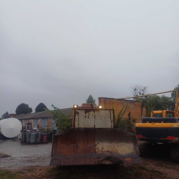 продам бульдозер т170