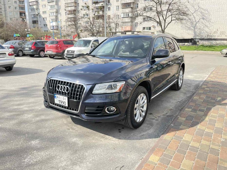 Продам Audi Q5 8R