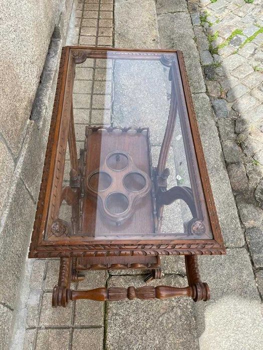 Carrinho  de bebidas em madeira