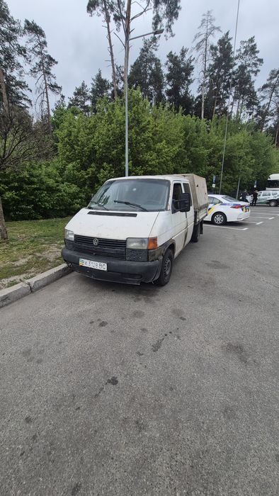Продам т4  2002р