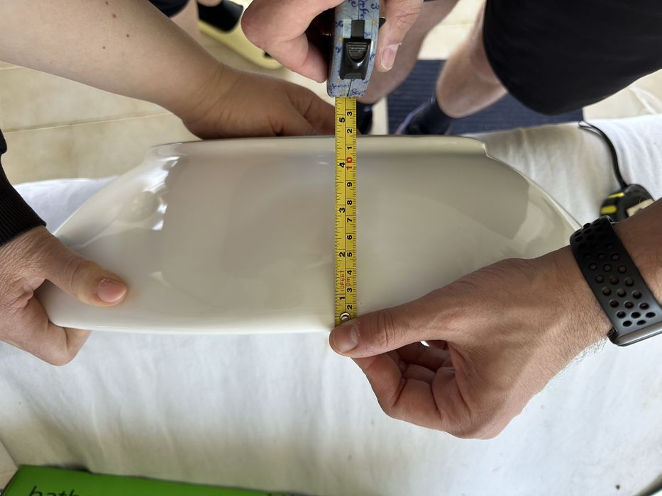 2 lavatórios ovais BANHOAZIS NOVOS