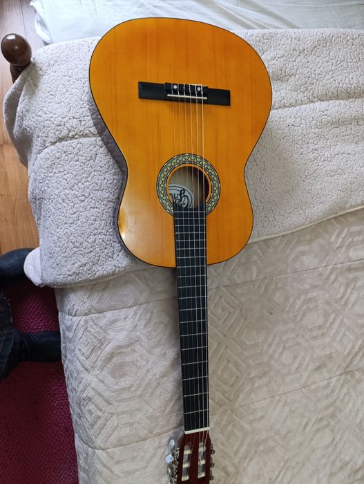 Violão  ótimo para iniciantes