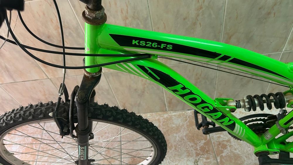 Bicicleta BTT usada