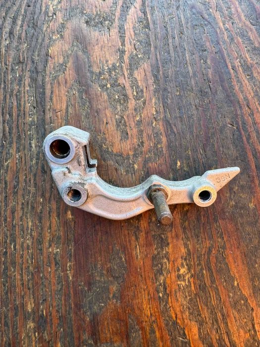 nissin zacisk przod jarzmo hamulca przedn honda cr crf 125 / 250 / 450