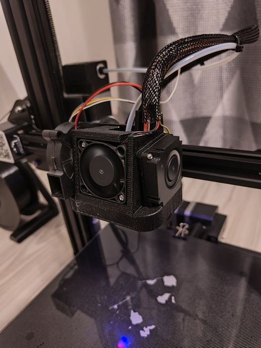 Drukarka 3d  ender 3 v2 (automatyczne poziomowanie)