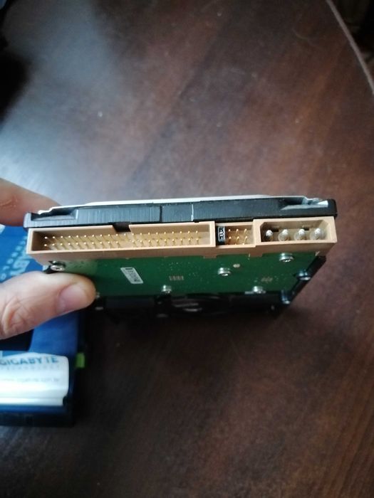 Жорсткий диск IDE 80 gb