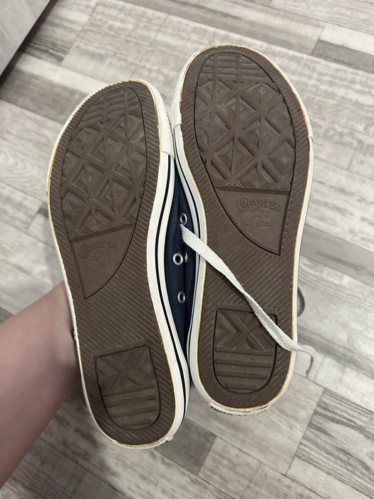 Продам кеди Converse