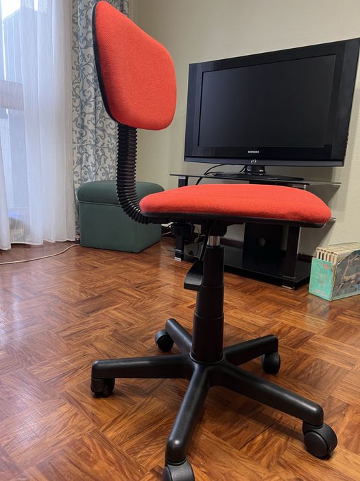 Cadeira para escritório vermelho