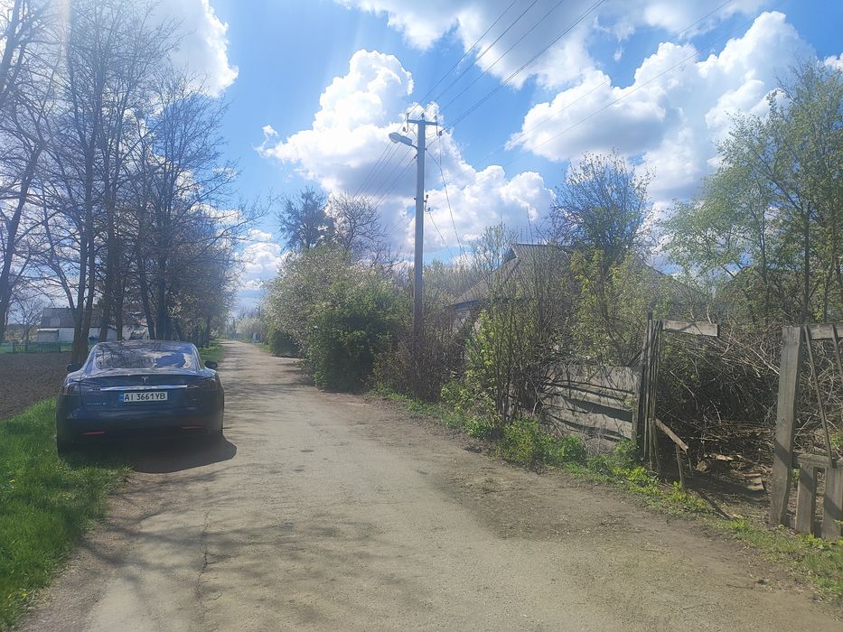 Хата Дача с.Потік Мироновский р-н Київська обл