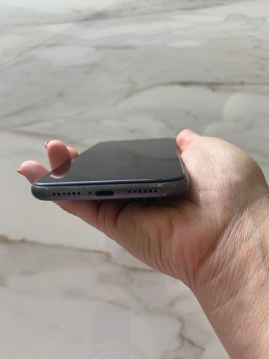 Iphone 11 preto 64gb
