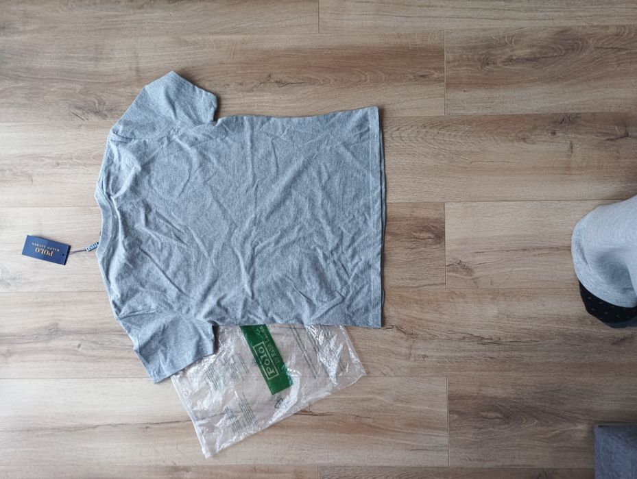 Młodzieżowy t-shirt