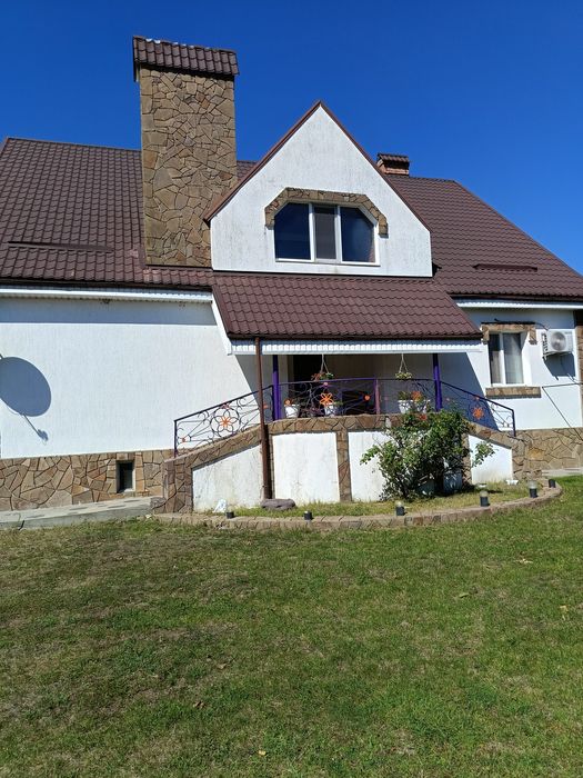 Продам З поверховий будинок, с.Звенігородка, м.Олександрія
