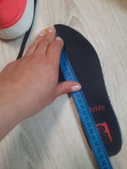 Яркие легкие кроссовки Adidas lite racer neo кросівки черевики р.38