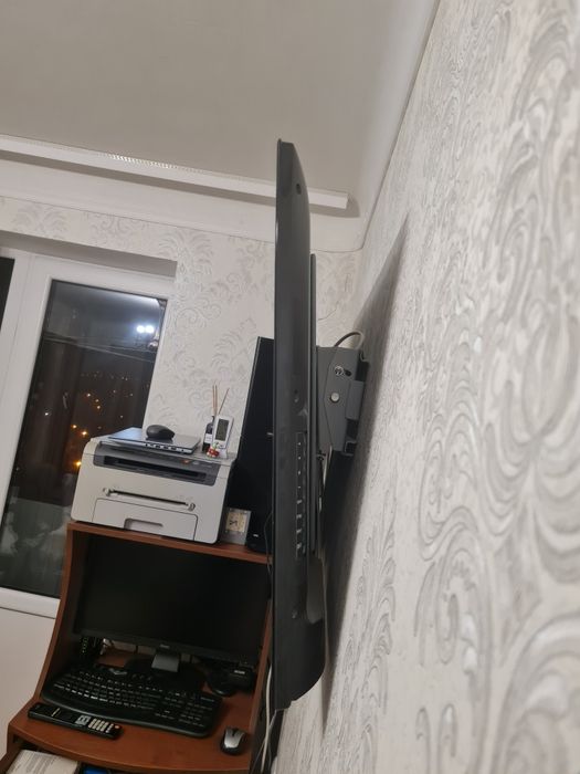 Продам 3DТелевізор LG 42LM640S