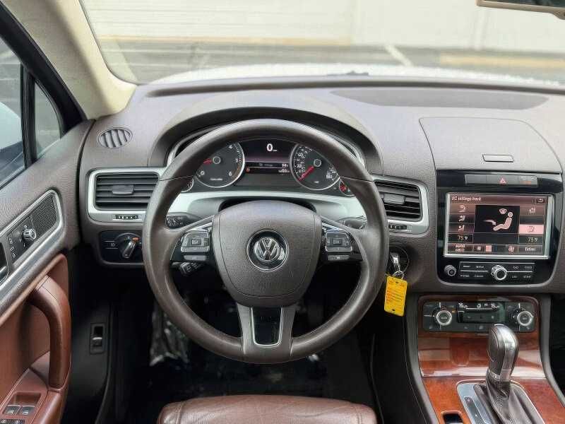 2013 Volkswagen Touareg