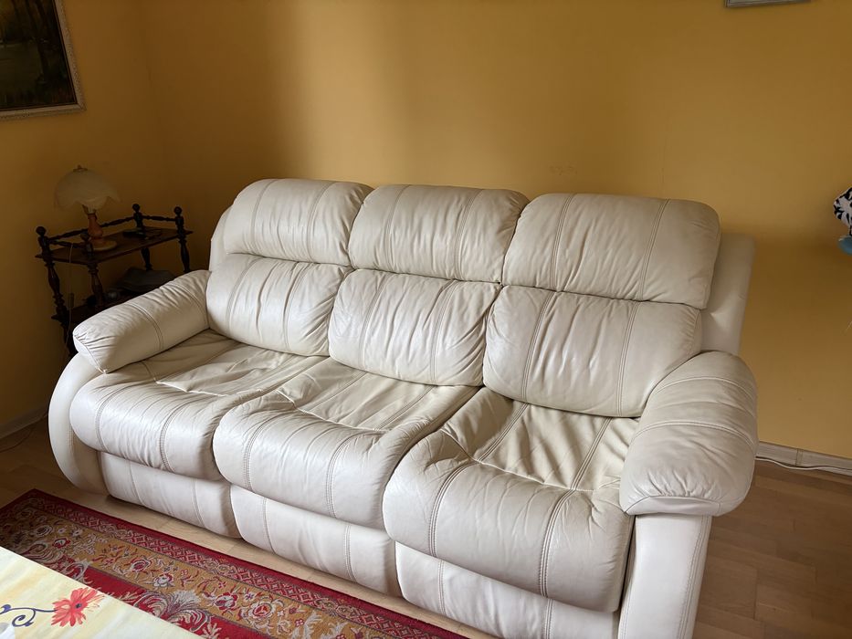 Sprzedam skórzany komplet sofa+podwojny fotel rozkladany