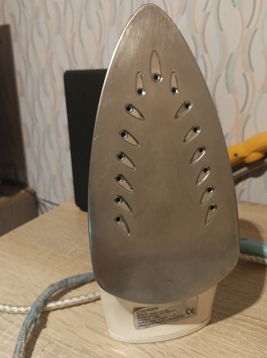 Праска    (утюг)