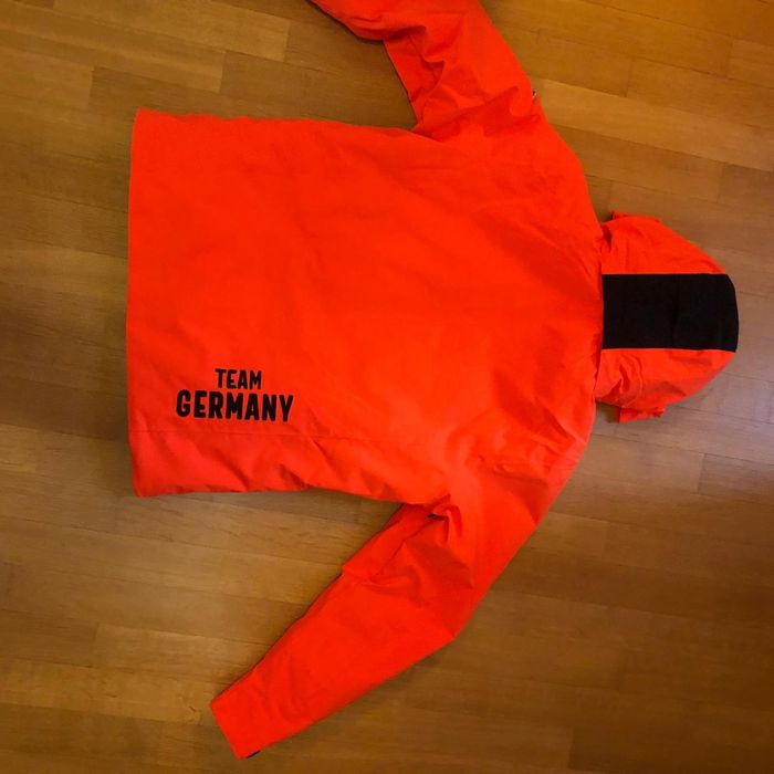 Горнолыжные куртки Bogner зима 2026