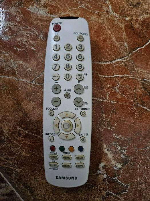 Телевизор Samsung LE22A454C1