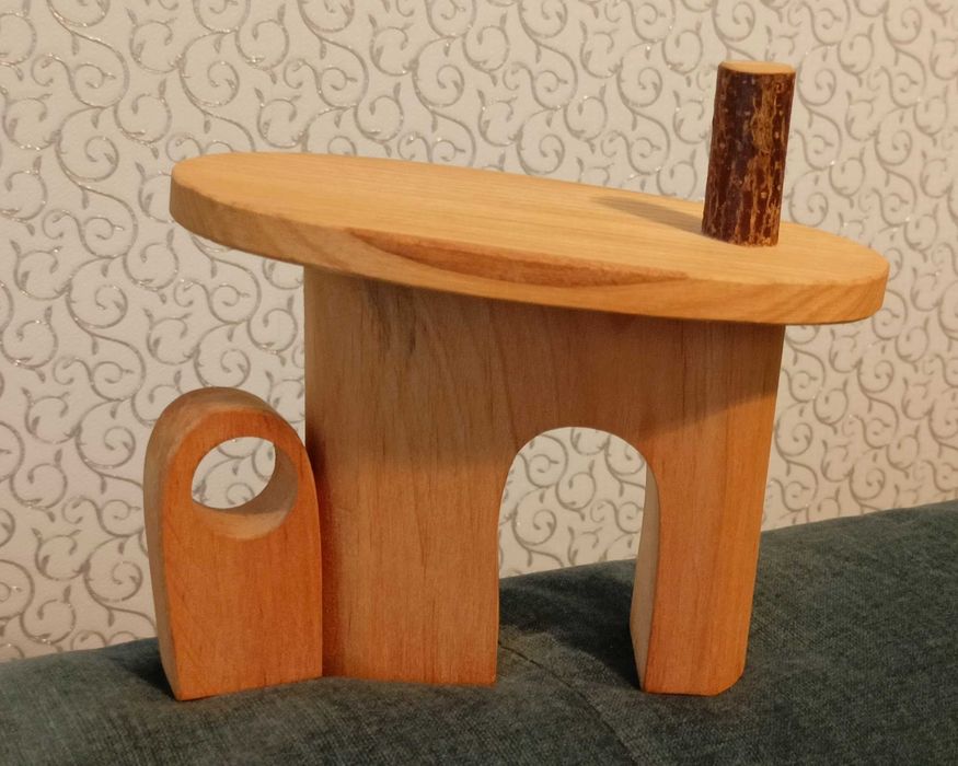 Uroczy Drewniany Domek -rękodzieło, zabawka w stylu Waldorf/Montessori