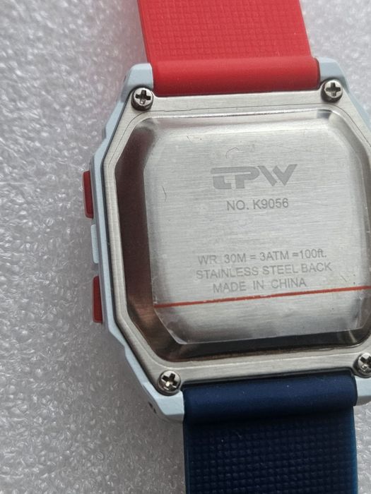 Zegarek elektroniczny TPW K9056 LCD sportowy 36 mm czerwono-granatowy NOWY