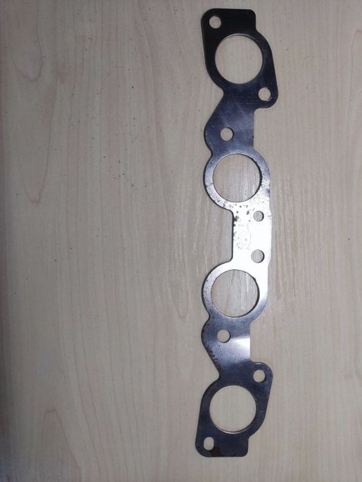 Прокладка випускного колектора ВАЗ  2110-2112 16 кл
