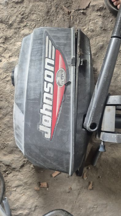 Лодочний мотор Suzuki Evinrude Jonson
