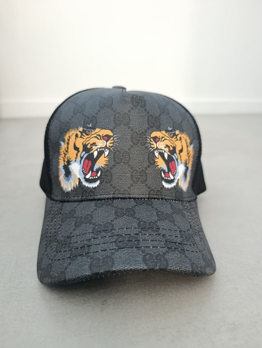 Boné Gucci GG Supreme