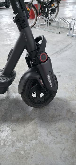 Trotinete Elétrica Ninebot Max G3 – Como Nova!