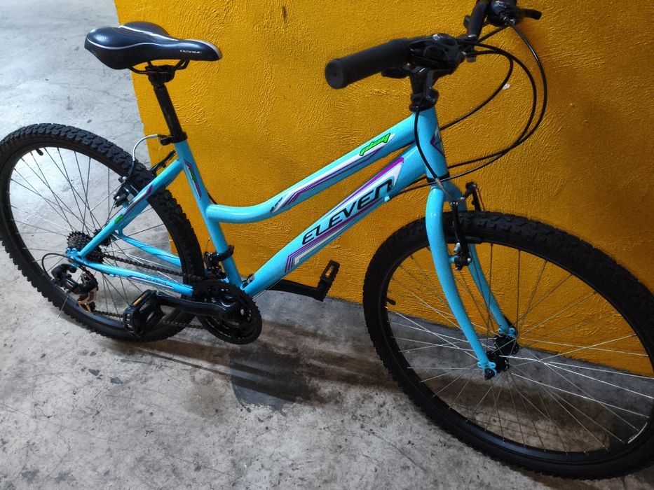 Bicicleta BTT Eleven