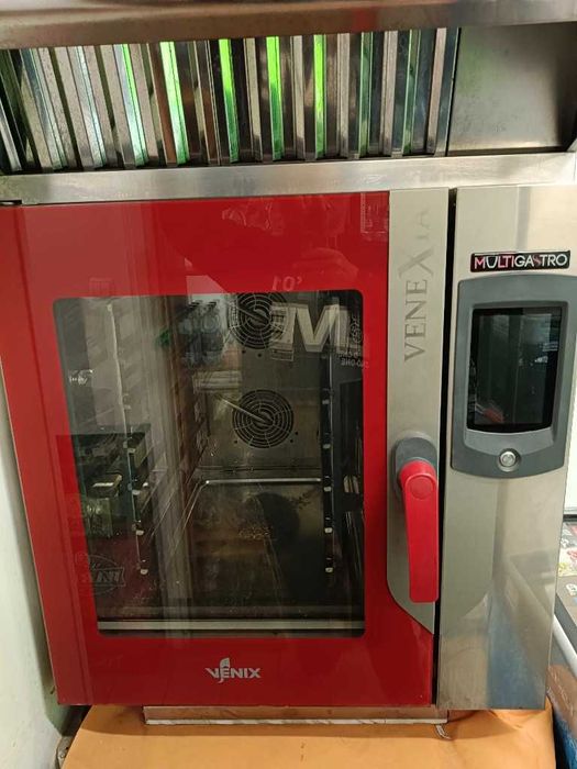 Piec konwekcyjno parowy