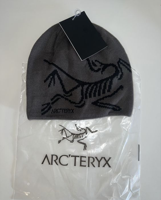 Czapka arc’teryx beanie ciemnoszara