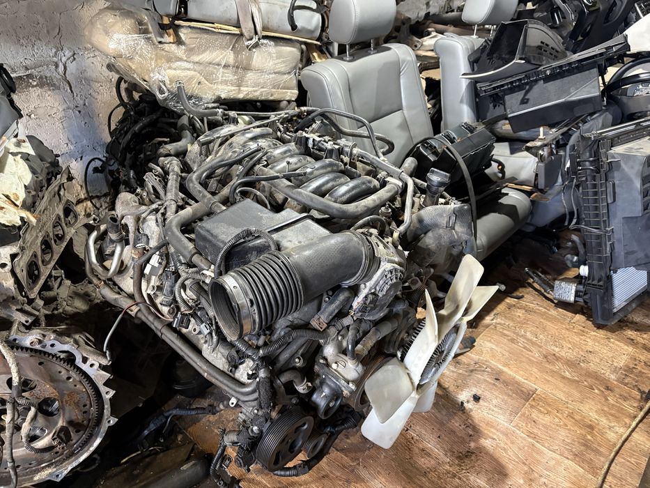 Двигун 3UR FE мотор 5.7 Toyota  Sequoia LC200  Lexus  LX570