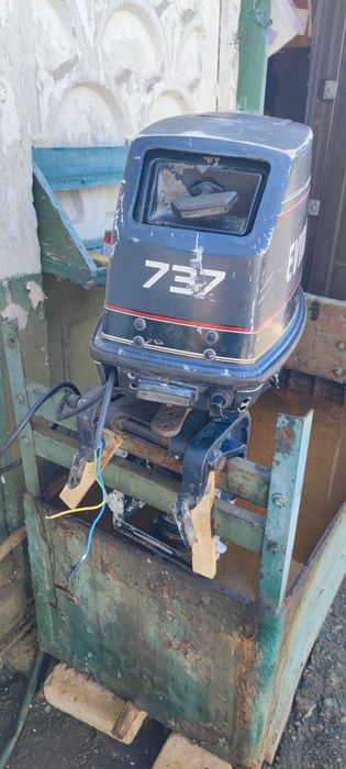 Лодочный мотор Evirude 40-50(737)